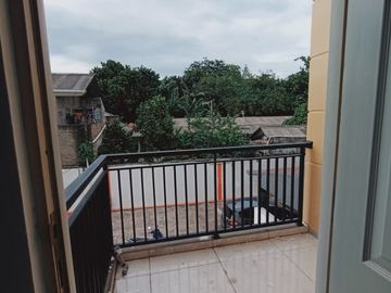 Rumah baru 2 Lt di kemangsari dekat urbana jatiwaringin jatimakmur bekasi