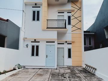 Rumah baru 2 Lt di kemangsari dekat urbana jatiwaringin jatimakmur bekasi