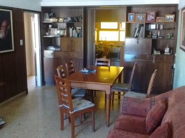 LATORRE PROP. VENDE CHALET DE 3 AMB CON GARAJE Y AMPLIO PARQUE - RETASADO...