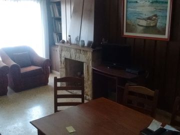 LATORRE PROP. VENDE CHALET DE 3 AMB CON GARAJE Y AMPLIO PARQUE - RETASADO...