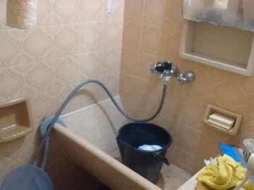 LATORRE PROP. VENDE CHALET DE 3 AMB CON GARAJE Y AMPLIO PARQUE - RETASADO...