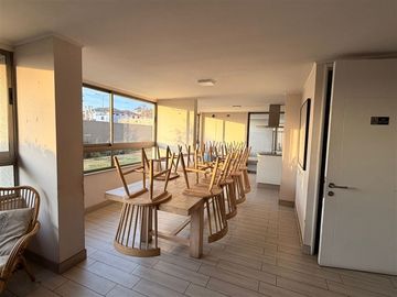 Departamento en venta de 3 dorm. 2 Baños Metro Bueras