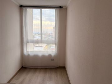 Departamento en venta de 3 dorm. 2 Baños Metro Bueras