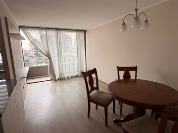 Departamento en venta de 3 dorm. 2 Baños Metro Bueras