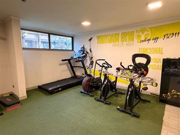 Departamento en venta de 3 dorm. 2 Baños Metro Bueras