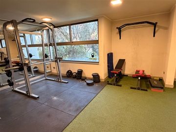 Departamento en venta de 3 dorm. 2 Baños Metro Bueras