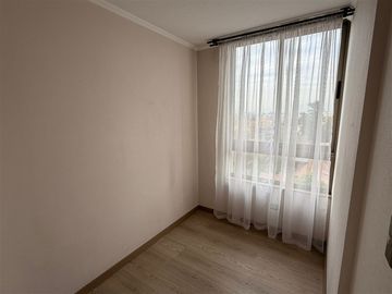 Departamento en venta de 3 dorm. 2 Baños Metro Bueras