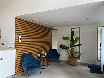 Departamento en venta de 3 dorm. 2 Baños Metro Bueras