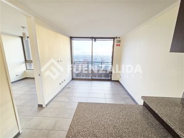 Departamento en venta de 1 dorm con vista despejada