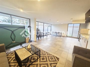 Departamento en venta de 1 dorm con vista despejada