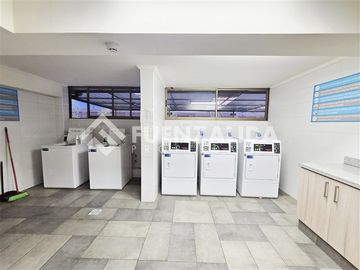 Departamento en venta de 1 dorm con vista despejada