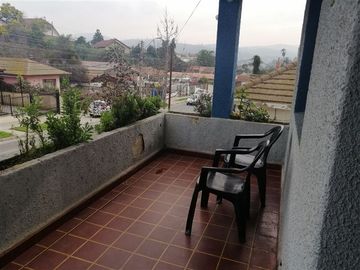 Casa en Venta en Casa de muy buena construcción centro Quilpué