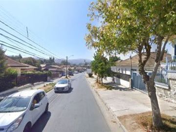 Casa en Venta en Casa de muy buena construcción centro Quilpué