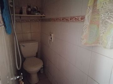 Casa en Venta en Casa de muy buena construcción centro Quilpué