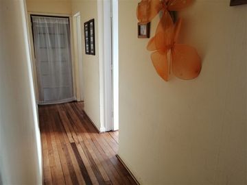 Casa en Venta en Casa de muy buena construcción centro Quilpué