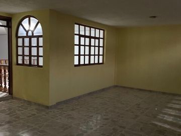 CASA EN VENTA FRACCIONAMIENTO SAN JERÓNIMO