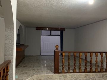 CASA EN VENTA FRACCIONAMIENTO SAN JERÓNIMO
