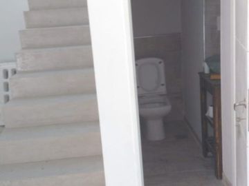 Casa en venta de 4 dormitorios c/ cochera en La Reja
