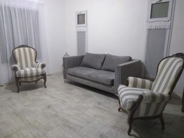 Casa en venta de 4 dormitorios c/ cochera en La Reja