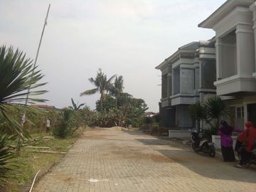 Rumah Mewah Siap Huni 2 lt 1.5 M an di Ciputat Pamulang (aisah)