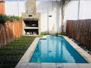 Triplex en venta en Hurlingham