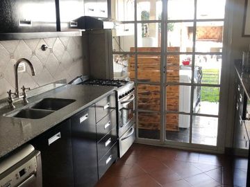 Triplex en venta en Hurlingham