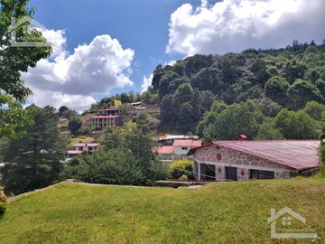 OPORTUNIDAD!!!!!!CASA CON GRAN TERRENO $1976 EL M2 EN LA ENTRADA DEL PUEBLO MINERAL DEL CHICO PUEBLO MÁGICO