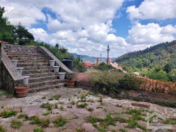 OPORTUNIDAD!!!!!!CASA CON GRAN TERRENO $1976 EL M2 EN LA ENTRADA DEL PUEBLO MINERAL DEL CHICO PUEBLO MÁGICO