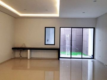 Rumah Baru SIAP HUNI Modern Di Batununggal Buah Batu Bandung