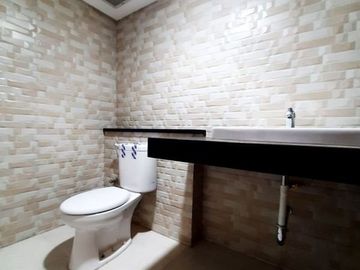 Rumah Baru SIAP HUNI Modern Di Batununggal Buah Batu Bandung