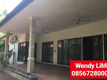 DIJUAL RUMAH ASRI dgn S.POOL di KEMANG DALAM dkt PEJATEN, ANTASARI