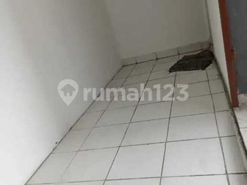 Di Jaul Ruko Di Villa Taman Bandara.dadap