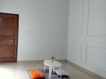 DIJUAL RUMAH BARU RENOVASI SIAP HUNI DI GRIYALOKA BSD CITY
