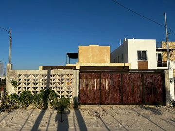 Casa en Venta en Playa San Benito, Yucatán