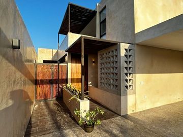 Casa en Venta en Playa San Benito, Yucatán