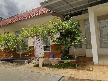 Rumah di Sawangan, 1Lt, Hoek, Hal Luas, Prmhn Bukit Rivaria