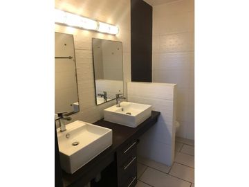 SE VENDE | ¡Increíble Apto Amoblado en Calle 50!