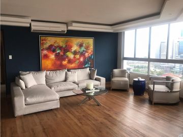 SE VENDE | ¡Increíble Apto Amoblado en Calle 50!