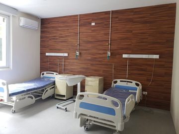 Venta Edificio Clinico - Calera de Tango