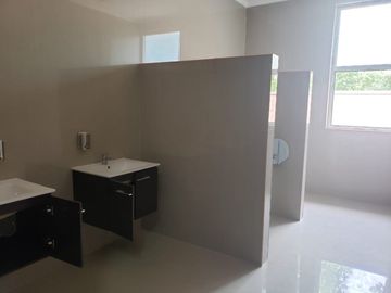 Venta Edificio Clinico - Calera de Tango