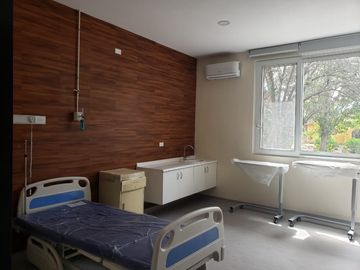 Venta Edificio Clinico - Calera de Tango