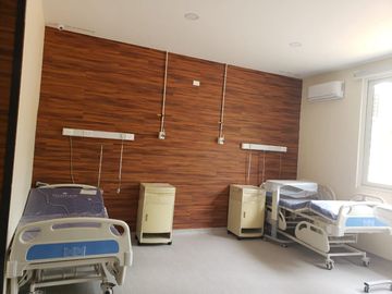 Venta Edificio Clinico - Calera de Tango