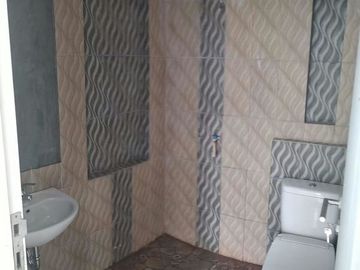 Rumah di Bintaro Pesanggrahan, Jkt Sltn. Promo free Biaya