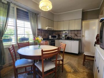 Casa en venta en Lanus Oeste