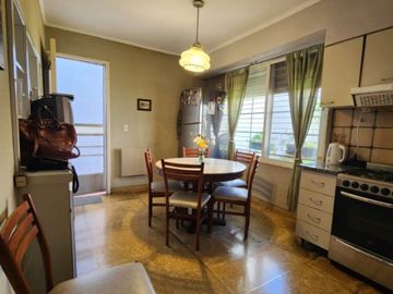 Casa en venta en Lanus Oeste
