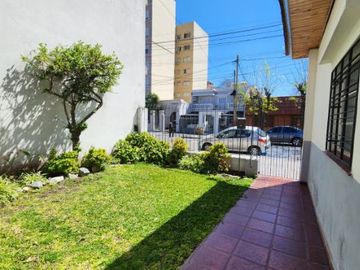 Casa en venta en Lanus Oeste