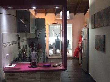 Casa PH en venta en Castelar Norte