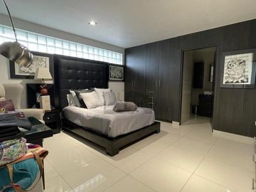 Espectacular casa en Venta en Cumbres del Lago Juriquilla, acabados de Lujo
