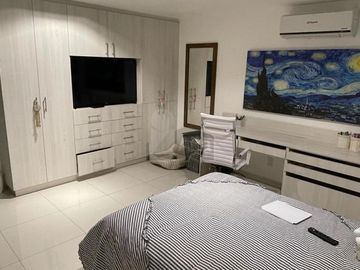 Espectacular casa en Venta en Cumbres del Lago Juriquilla, acabados de Lujo