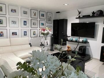 Espectacular casa en Venta en Cumbres del Lago Juriquilla, acabados de Lujo
